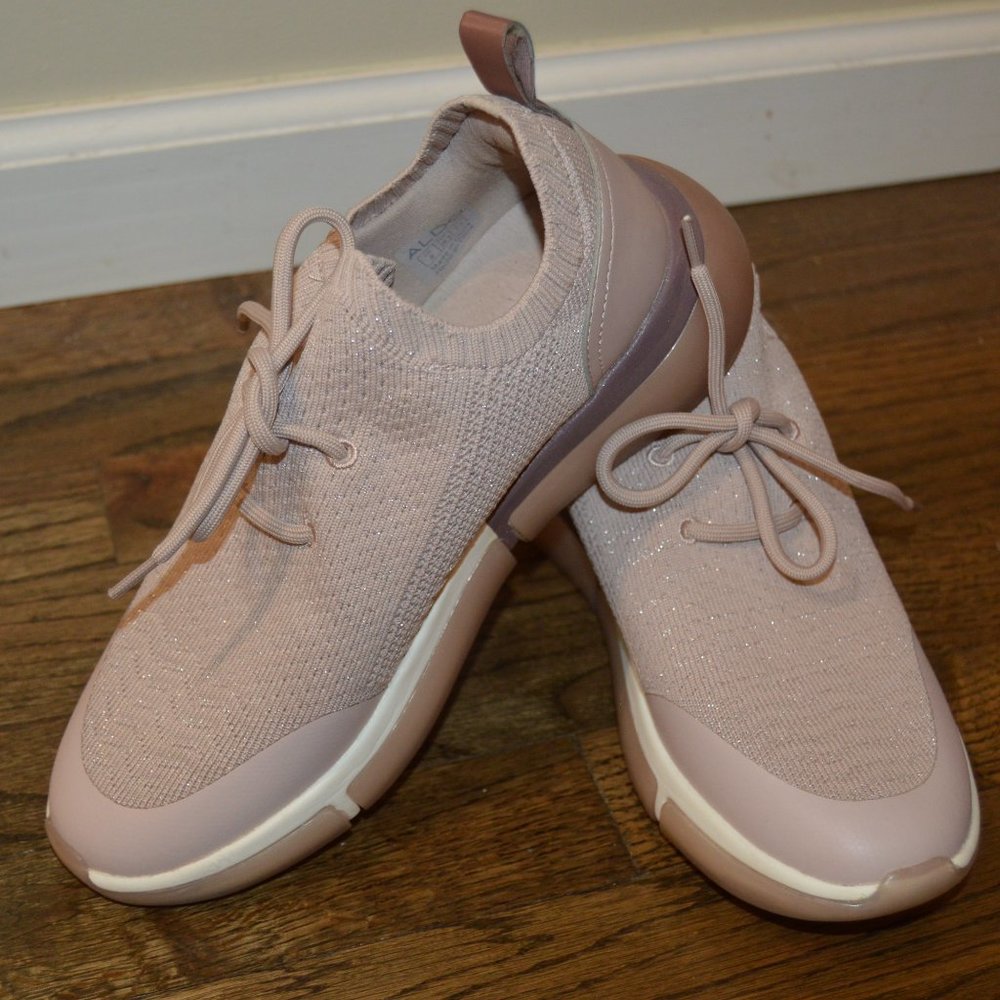 ALDO Slight Glitter Platform Muted Pink Stretch Slip-On Sneakers~sz 8